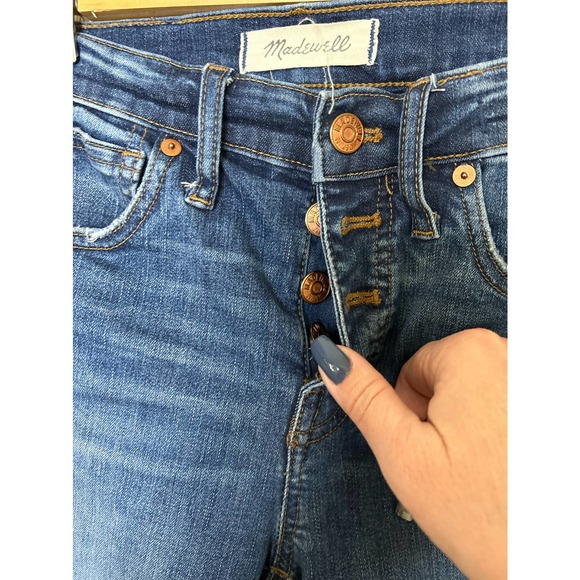 Madewell 10” High Rise Skinny Button Fly Jeans | Size 25 - Picture 4 of 16